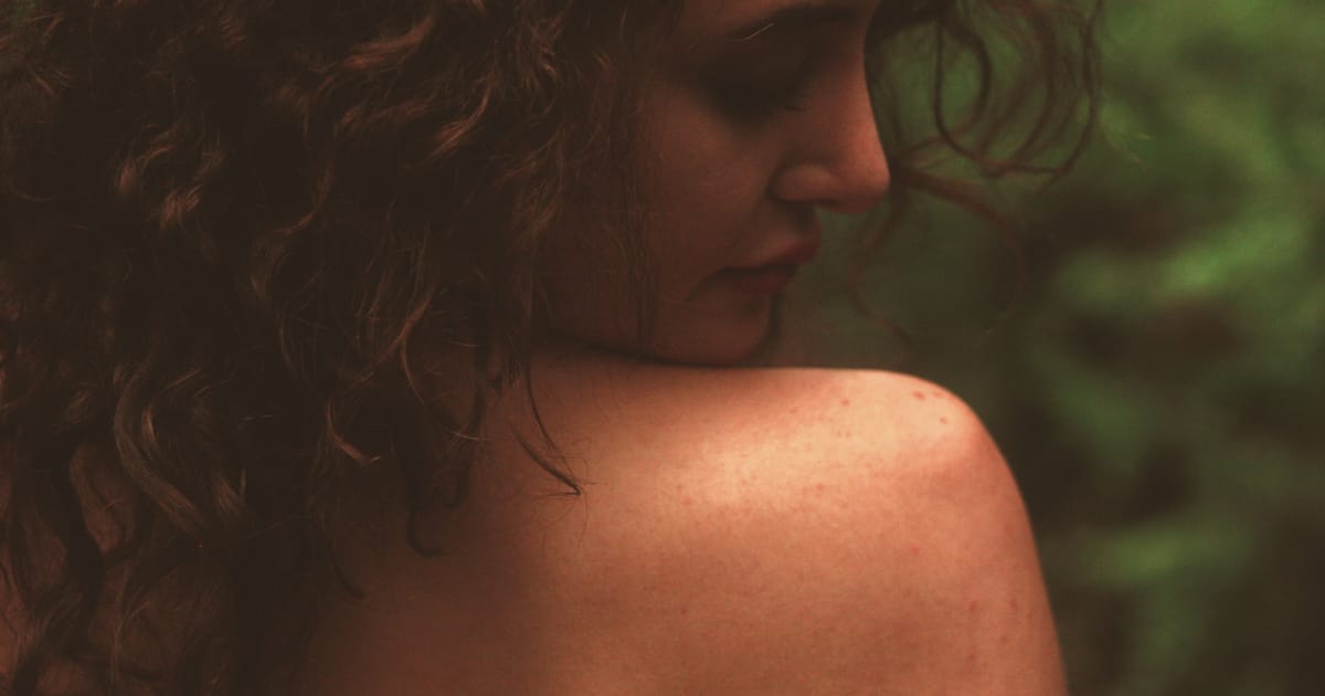 Natural skin remedies Skin health advice Best practices for skincare DIY skin care Dermatologist-recommended skin solutions Skin hydration tips