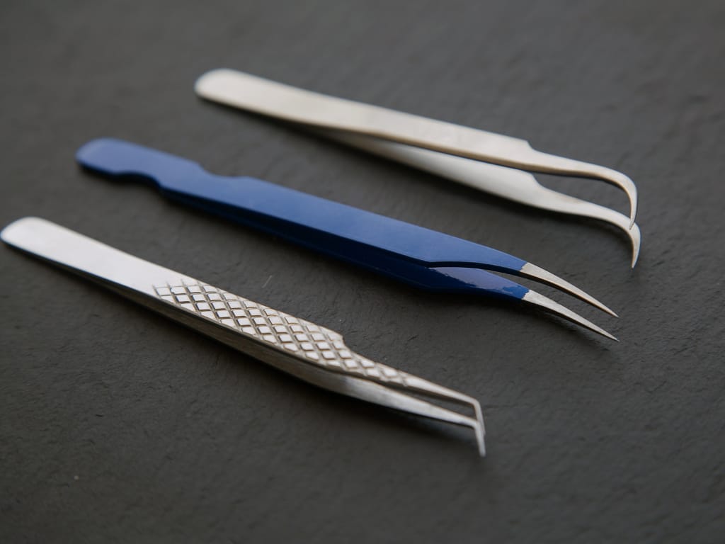 Underarm hair removal tool Leg hair removal tool Eyebrow tweezers